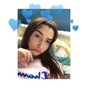 Meet your Posher, Leslie